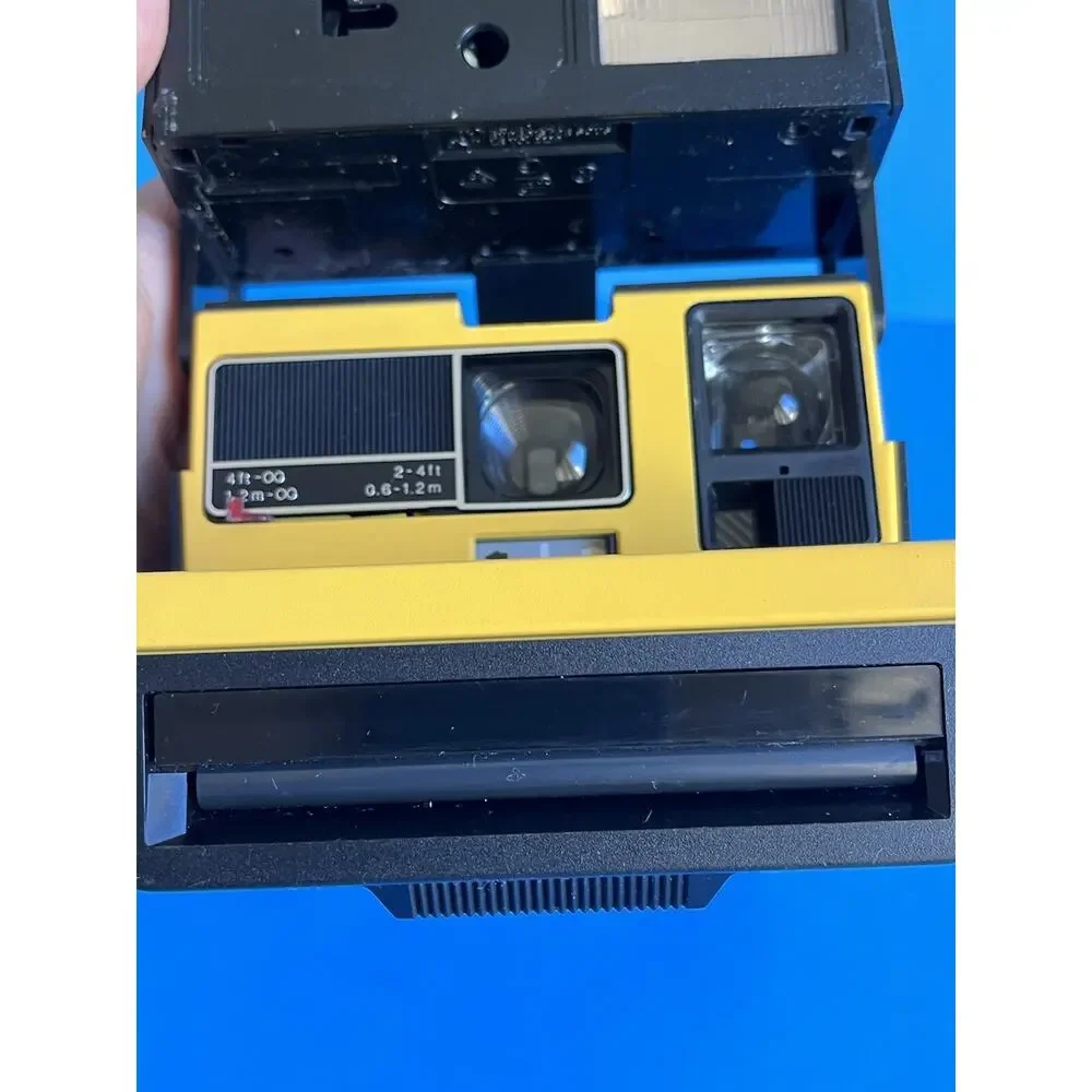 Vintage Polaroid Job Pro Instant Film Camera 600 w Strap FOR PART OR NOT WORKING